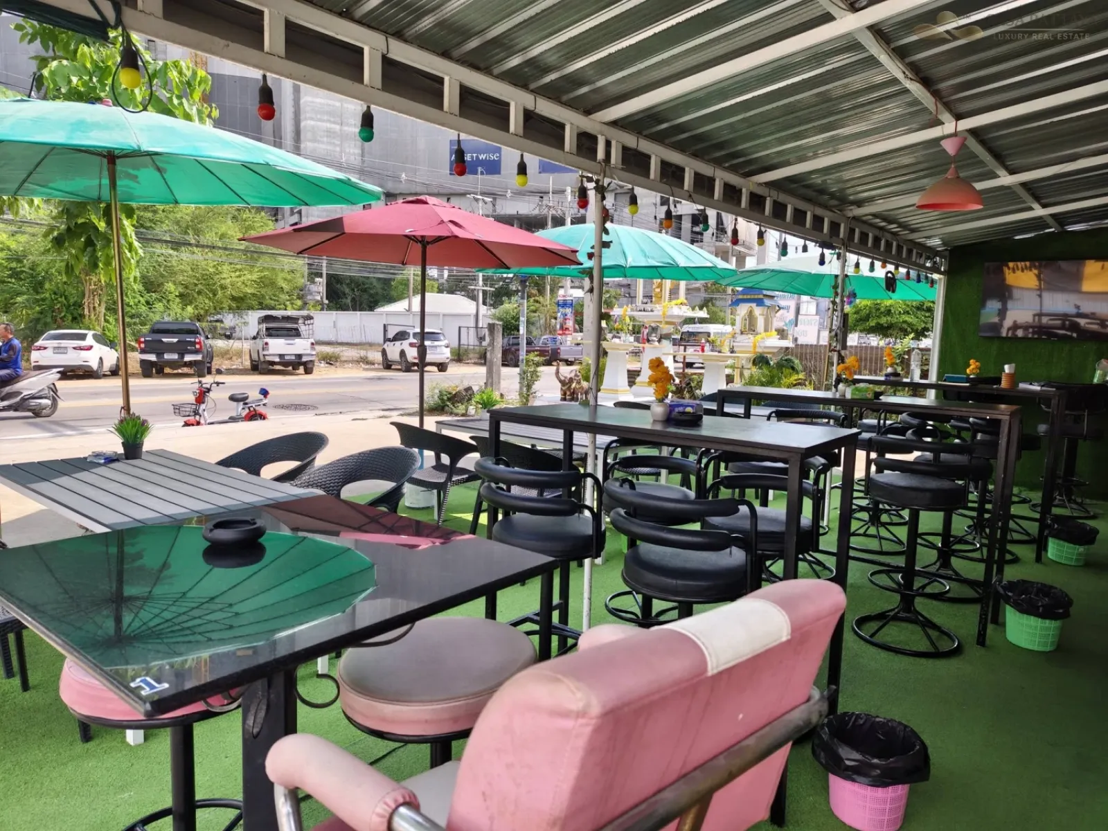 เซ้งกิจการบาร์และร้านอาหารทำเลทอง ใกล้หาดจอมเทียน