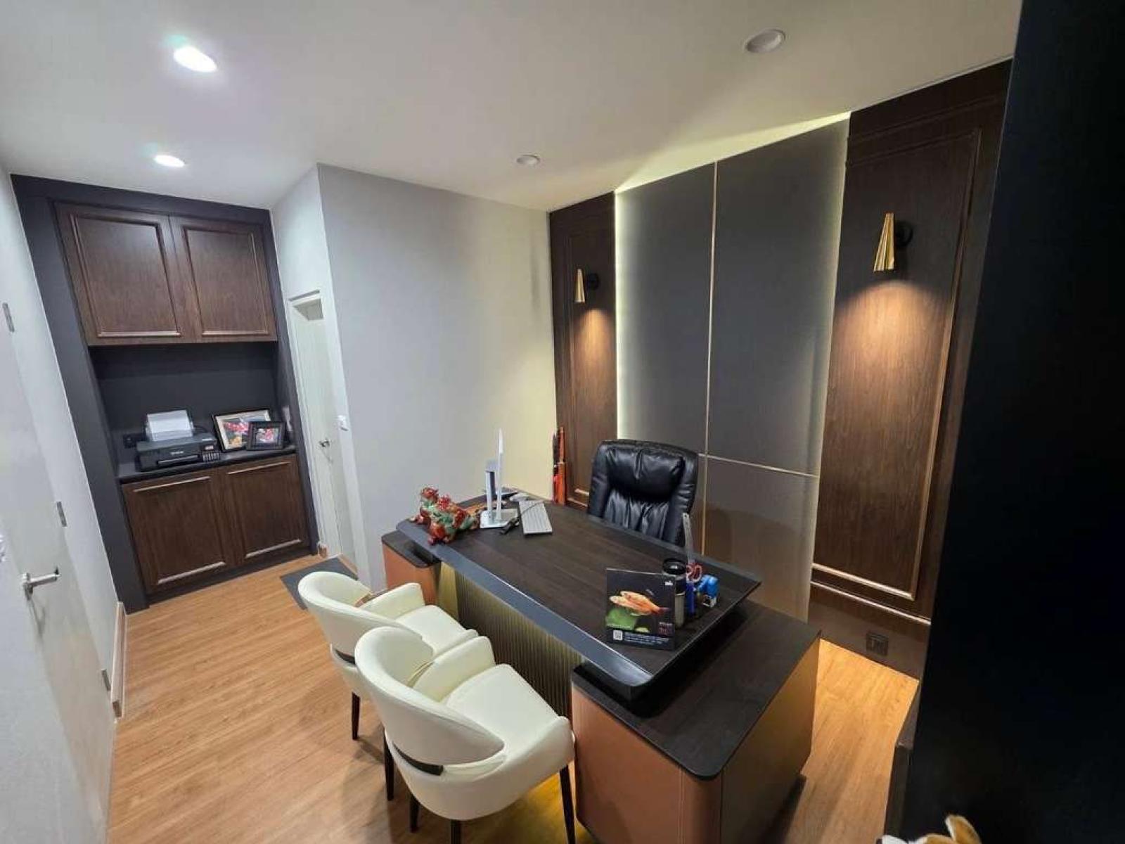 Centro Bangna / 4 Bedrooms (FOR SALE) DA009 Centro Bangna / 4 Bedrooms (FOR SALE) DA009