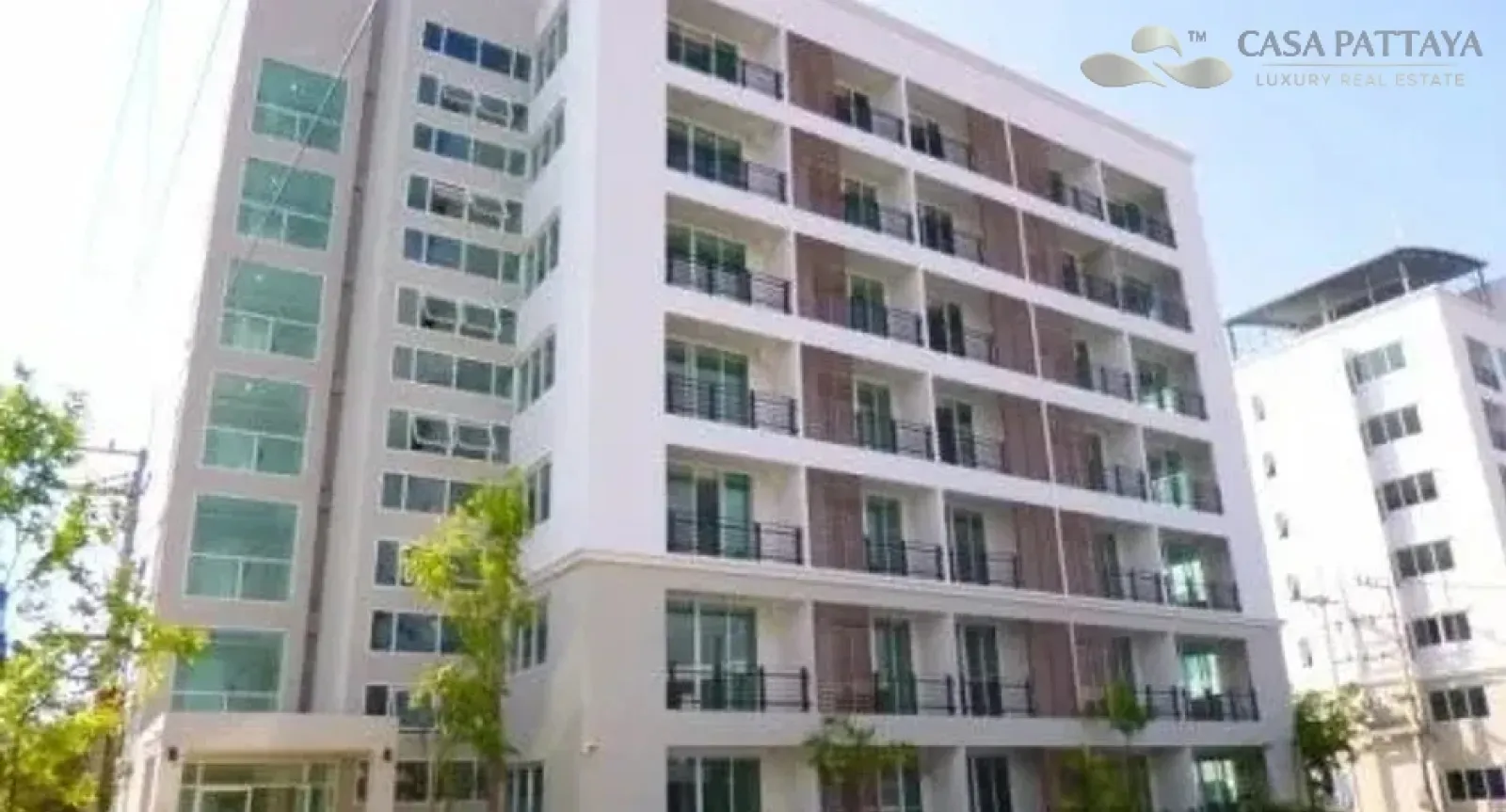 ขายถูกสุดคุ้ม! คอนโดรีโนเวทใหม่ห้องริม The Mountain Condo