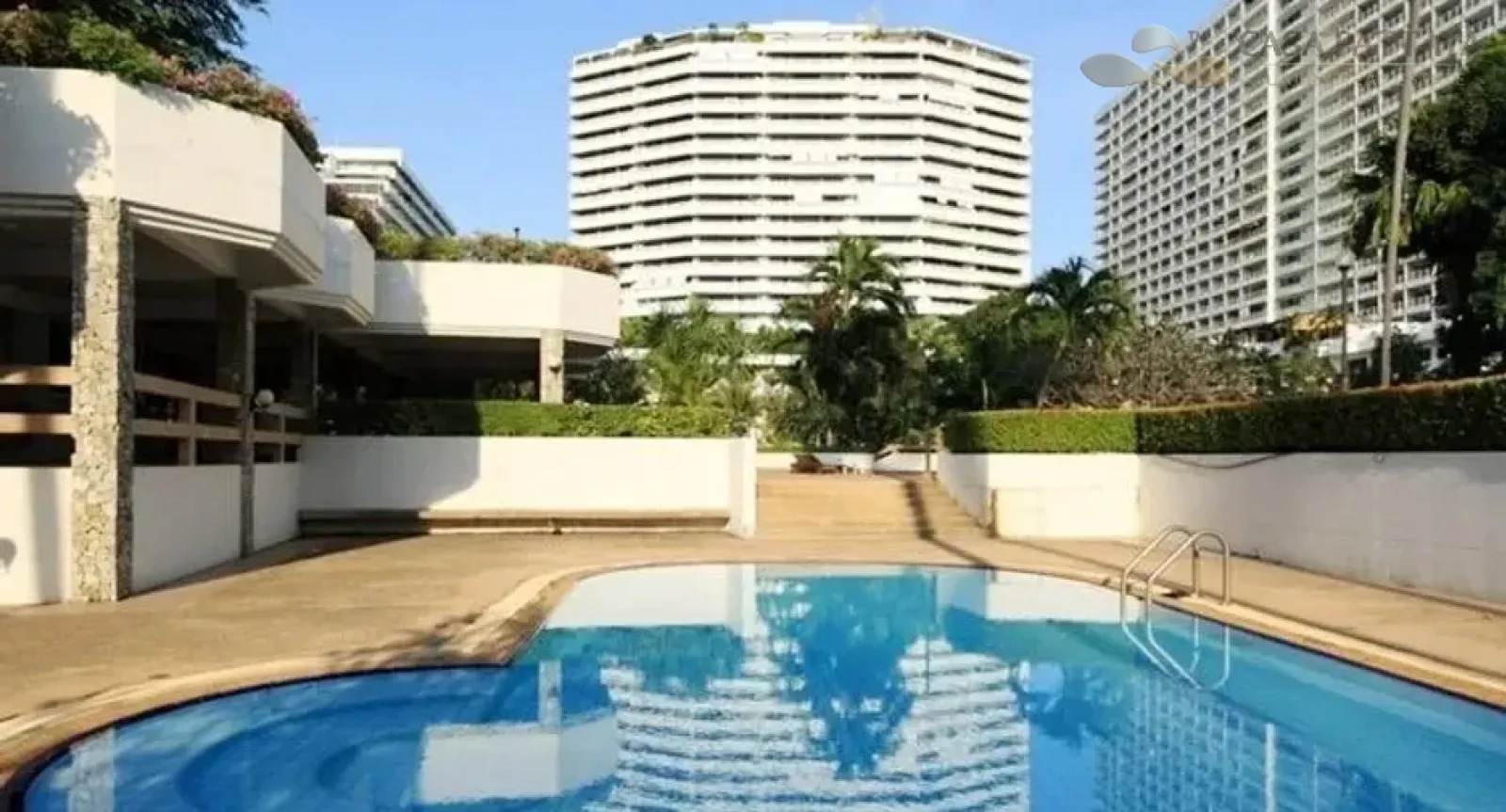 แรร์ไอเทมหาดดงตาล! ขาย The Grand Condotel