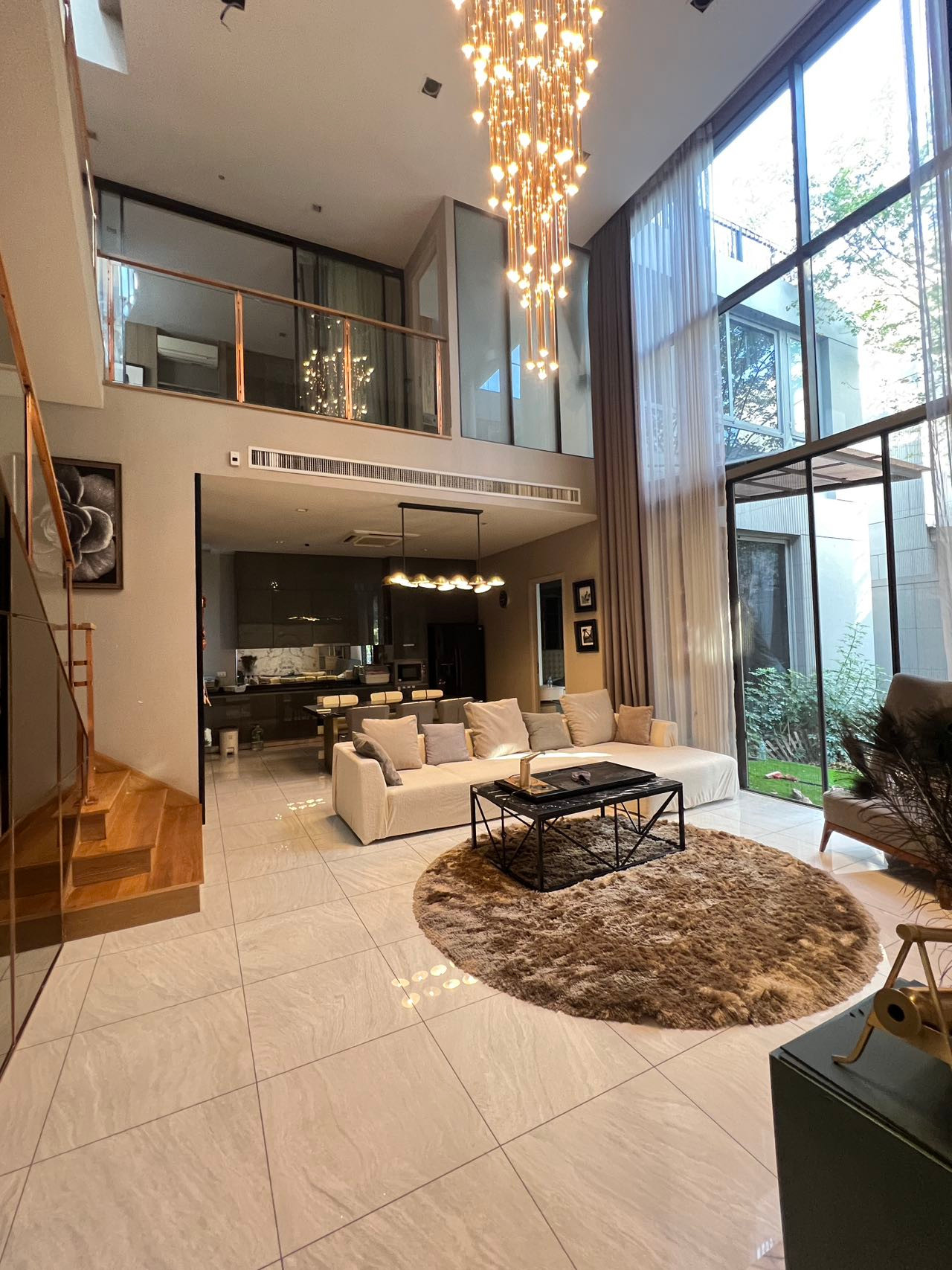 Artable patthanakarn -thonglor for rent and sale