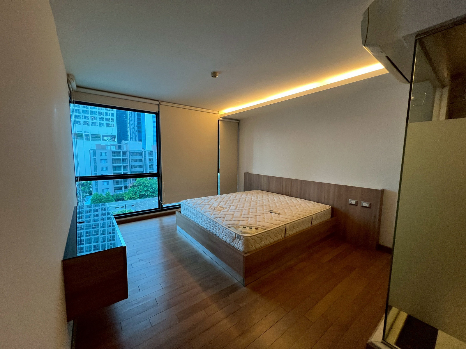 For rent Condo The Address Sukumvit 61 Fully Furnished (S03-2318) For rent Condo The Address Sukumvit 61 Fully Furnished (S03-2318)