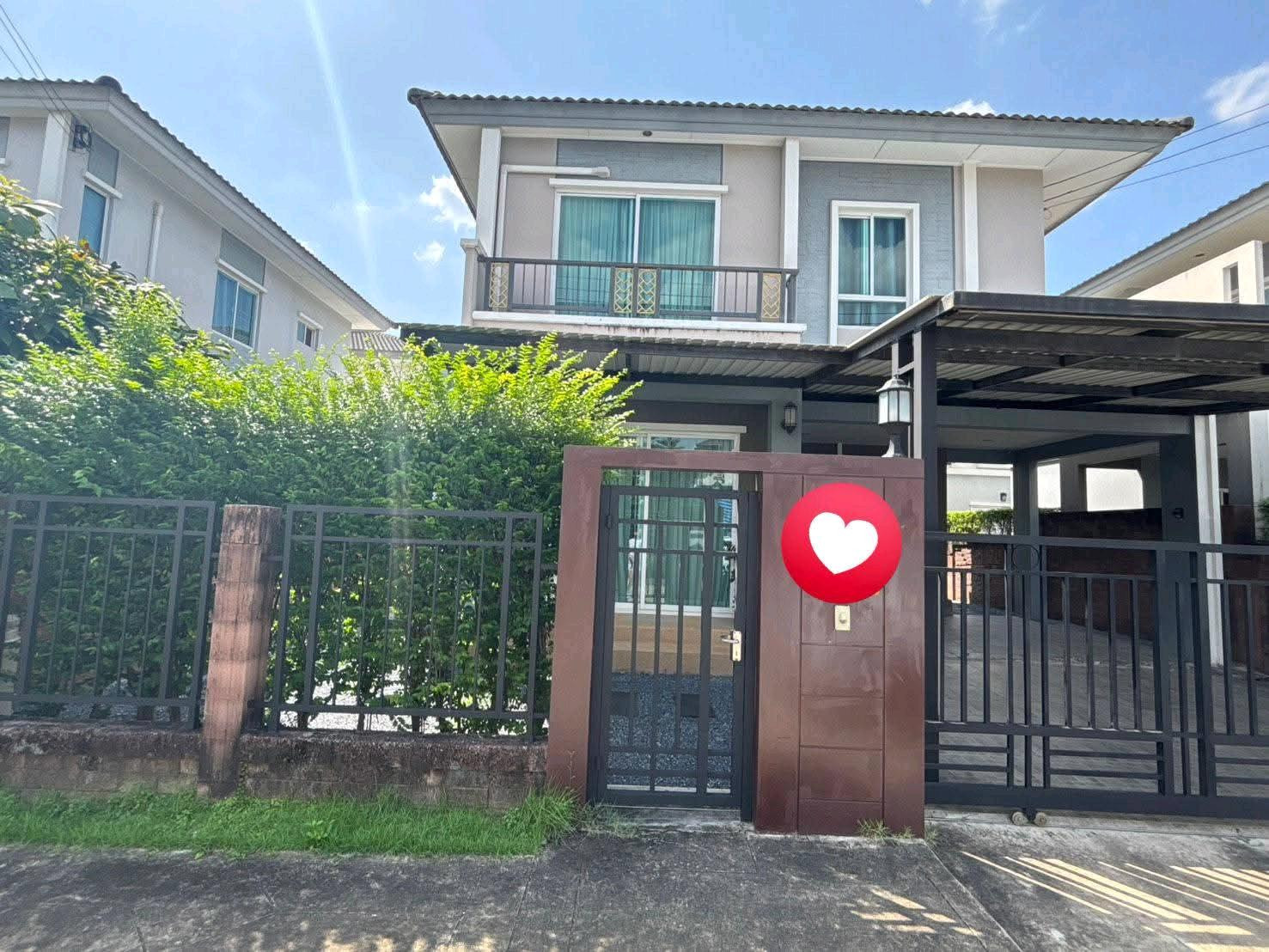 บ้านให้เช่า 47,000บ 38ตรว 121 ตรมต่อเดือน 3 ห้องนอน 2 ห้องน้ำ 2 ที่จอดรถ และในหมู่บ้านมีสระว่ายน้ำ ฟิตเนส กรุณาโทร 0938563451 หรือเบอร์ไลน์ 🙏😊☘️ บ้านให้เช่า 47,000บ 38ตรว 121 ตรมต่อเดือน 3 ห้องนอน 2 ห้องน้ำ 2 ที่จอดรถ และในหมู่บ้านมีสระว่ายน้ำ ฟิตเนส กรุณาโทร 0938563451 หรือเบอร์ไลน์ 🙏😊☘️