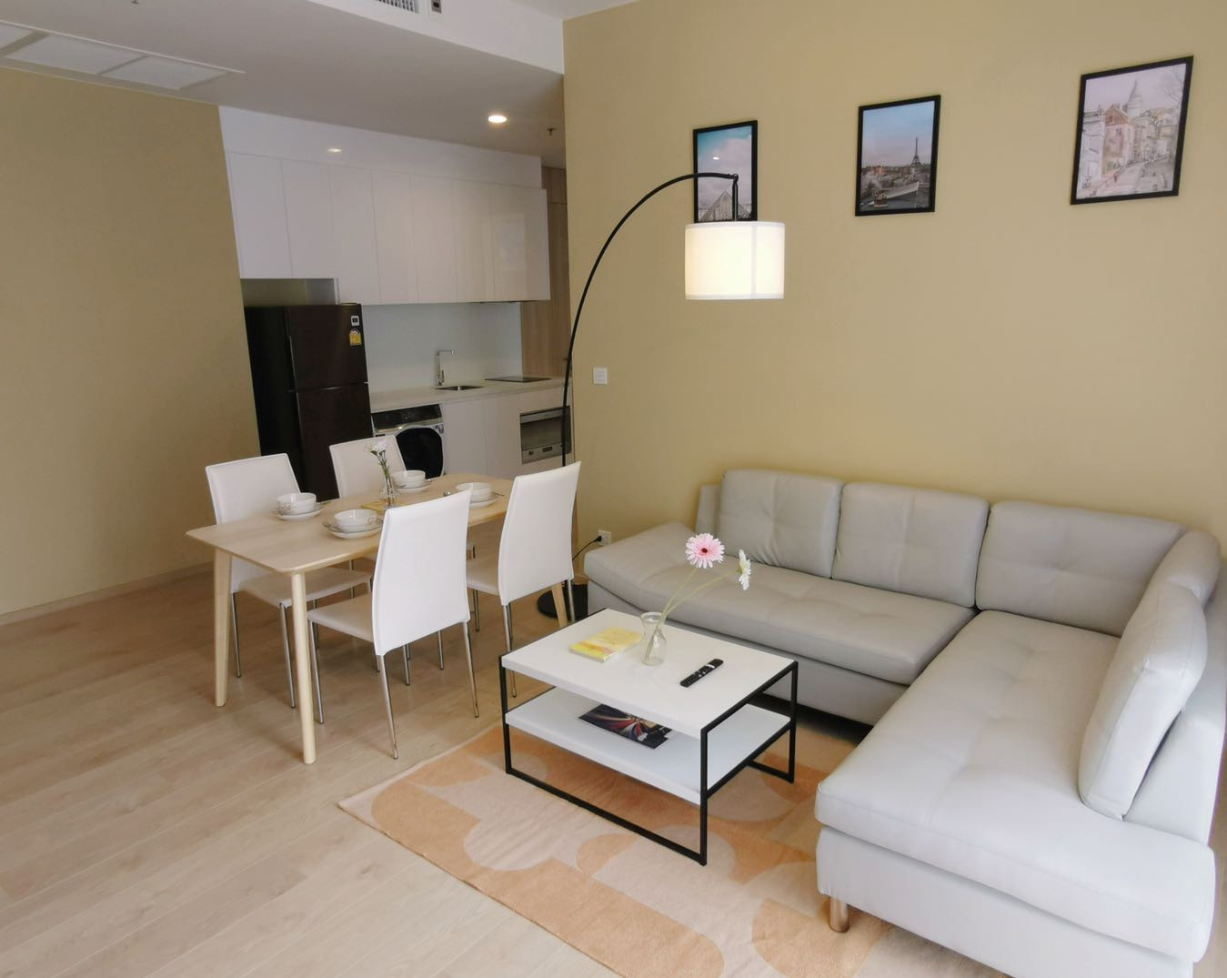 Noble BE19 | Spacious 2BR South-Facing Condo in the Heart of Asoke 35,000 THB / Month Noble BE19 | Spacious 2BR South-Facing Condo in the Heart of Asoke 35,000 THB / Month