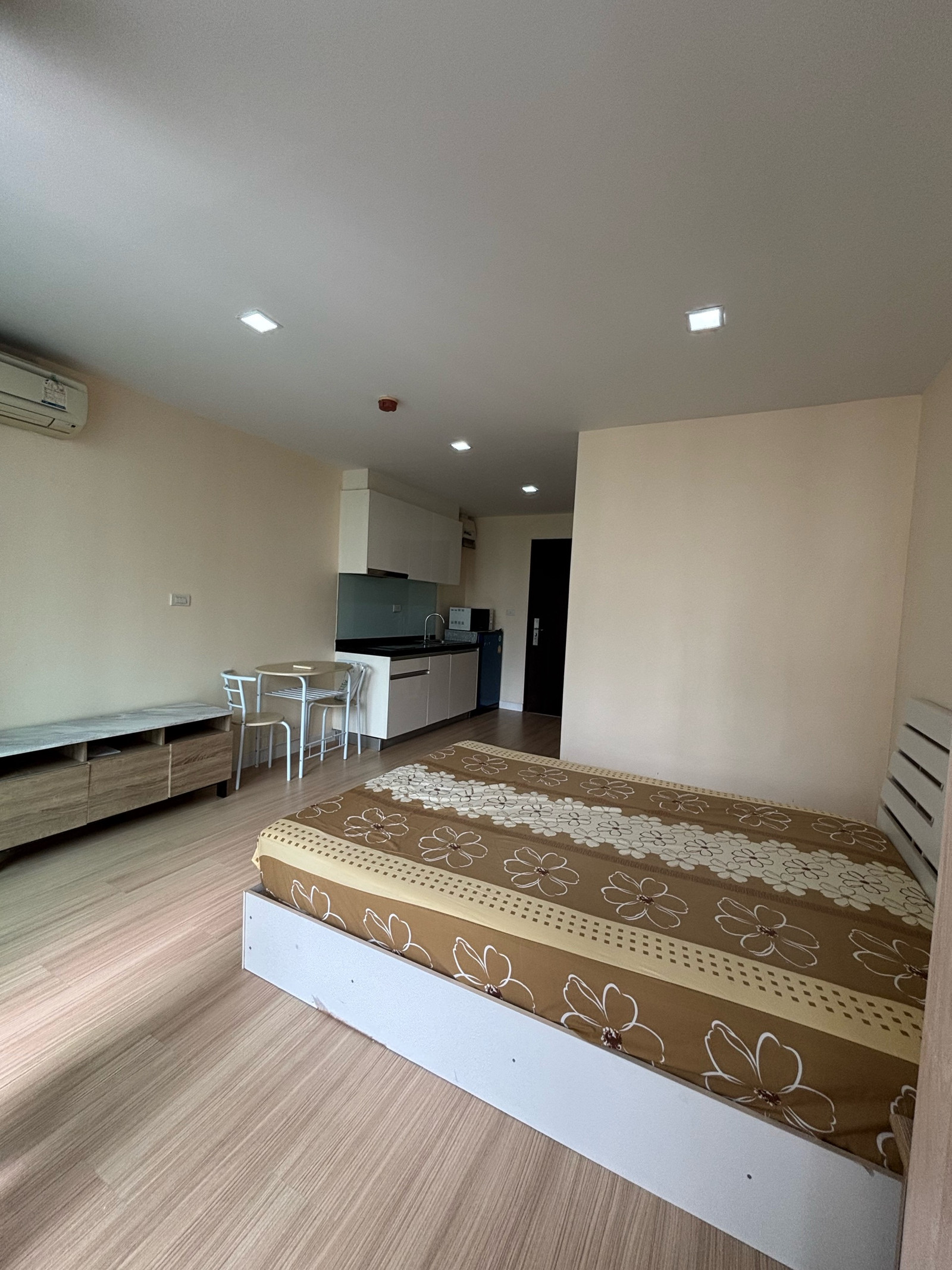 ✨ Condo for sale Mayfair Place Sukhumvit 64 ✅LineOA : @ladysai ✨ Condo for sale Mayfair Place Sukhumvit 64 ✅LineOA : @ladysai