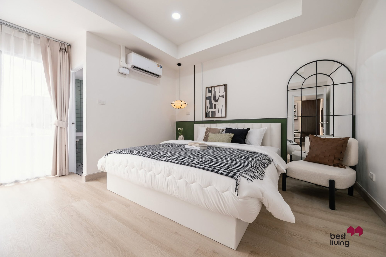 Supattra Condotel for sale near BTS Udomsuk, large room, 2 bedrooms.