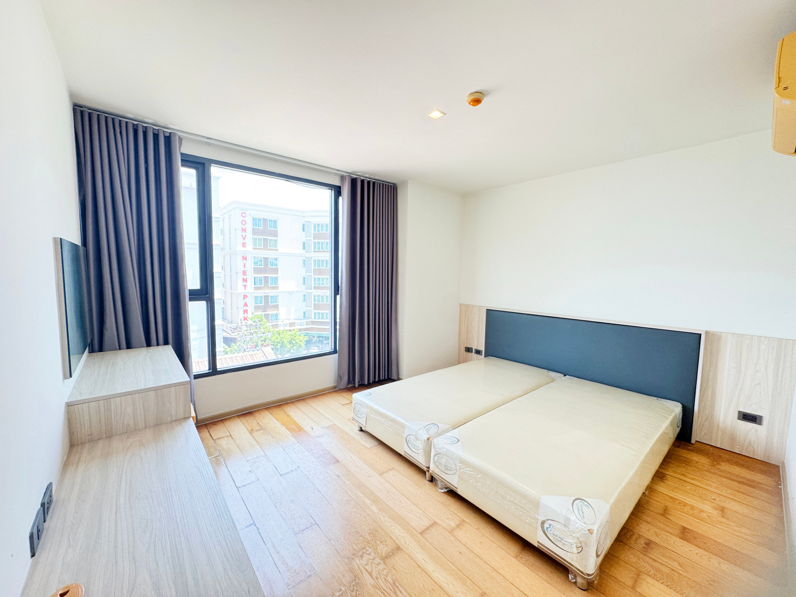⚡⚡Urgent for rent!! Condo HUE SUKHUMVIT 62/3- 2 bedrooms, 2 bathrooms, 6th floor, size 58 sq m, next to BTS Punnawithi, new room, never lived in⚡⚡ ⚡⚡Urgent for rent!! Condo HUE SUKHUMVIT 62/3- 2 bedrooms, 2 bathrooms, 6th floor, size 58 sq m, next to BTS Punnawithi, new room, never lived in⚡⚡