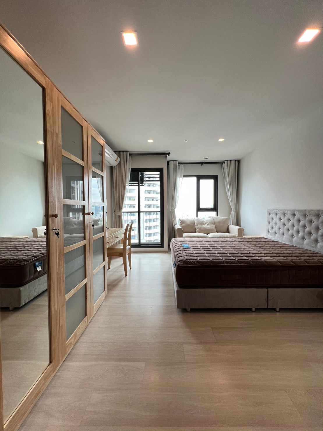 Life One Wireless, 19,000baht, 1bedroom, 28sqm, BTS Ploenchit, BTS Chidlom, near Witthayu, Chidlom, Ploenchit, Sukhumvit, Rama 9, Ratchada, Sathorn, Silom, Chula, Siam, CentralWorld, Central Embassy, Central Chidlom, Bumrungrad, Mater Dei, Park Venture Life One Wireless, 19,000baht, 1bedroom, 28sqm, BTS Ploenchit, BTS Chidlom, near Witthayu, Chidlom, Ploenchit, Sukhumvit, Rama 9, Ratchada, Sathorn, Silom, Chula, Siam, CentralWorld, Central Embassy, Central Chidlom, Bumrungrad, Mater Dei, Park Venture