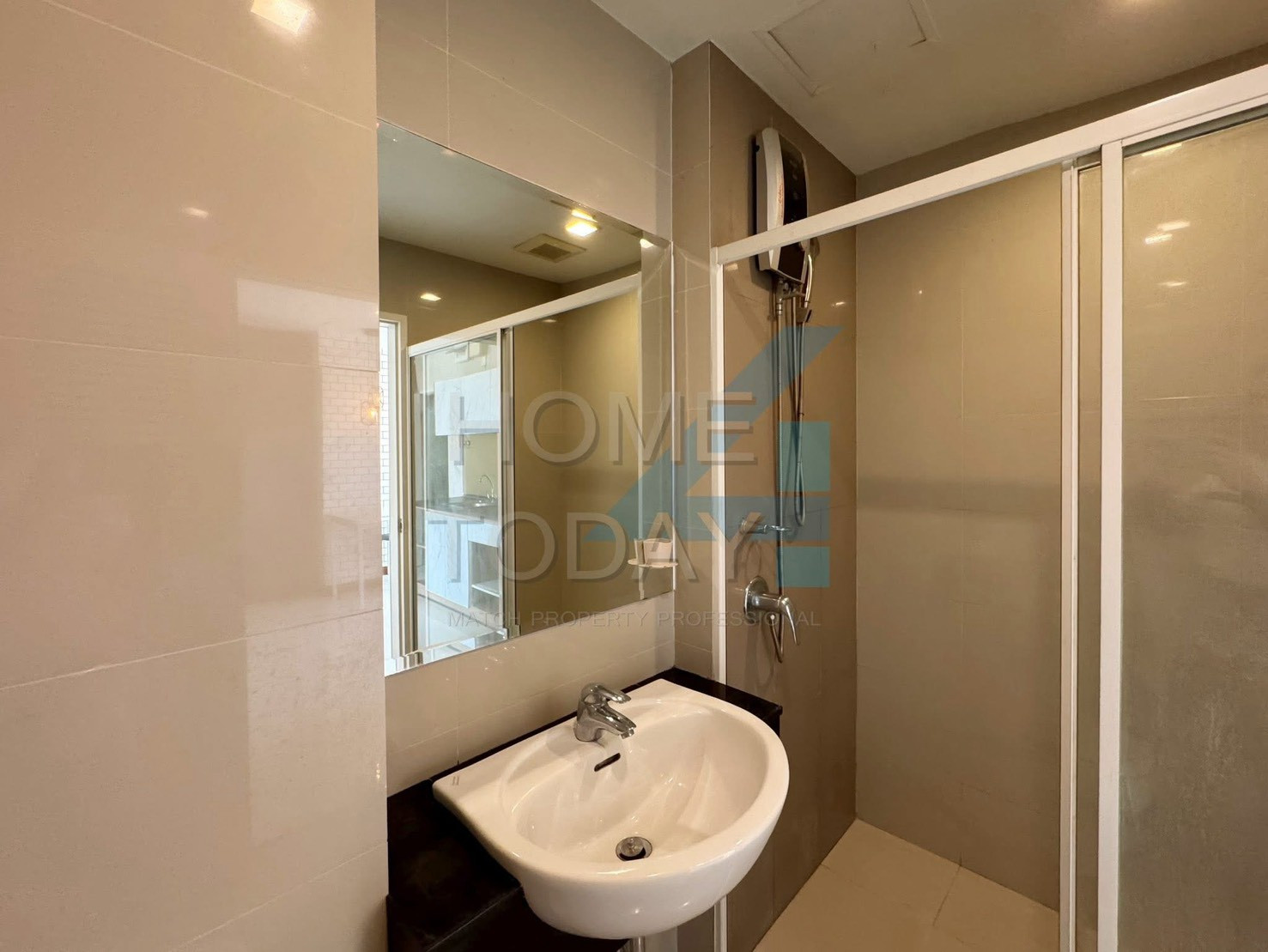 📣 Airlink Residence คอนโดแต่งครบ พร้อมอยู่ | วิวสนามบิน ลาดกระบัง ✈️ 💰 ราคาขายเพียง 1.53 ล้านบาท 🏡 ห้องสวย พร้อมเข้าอยู่ เ – รูปที่ 4