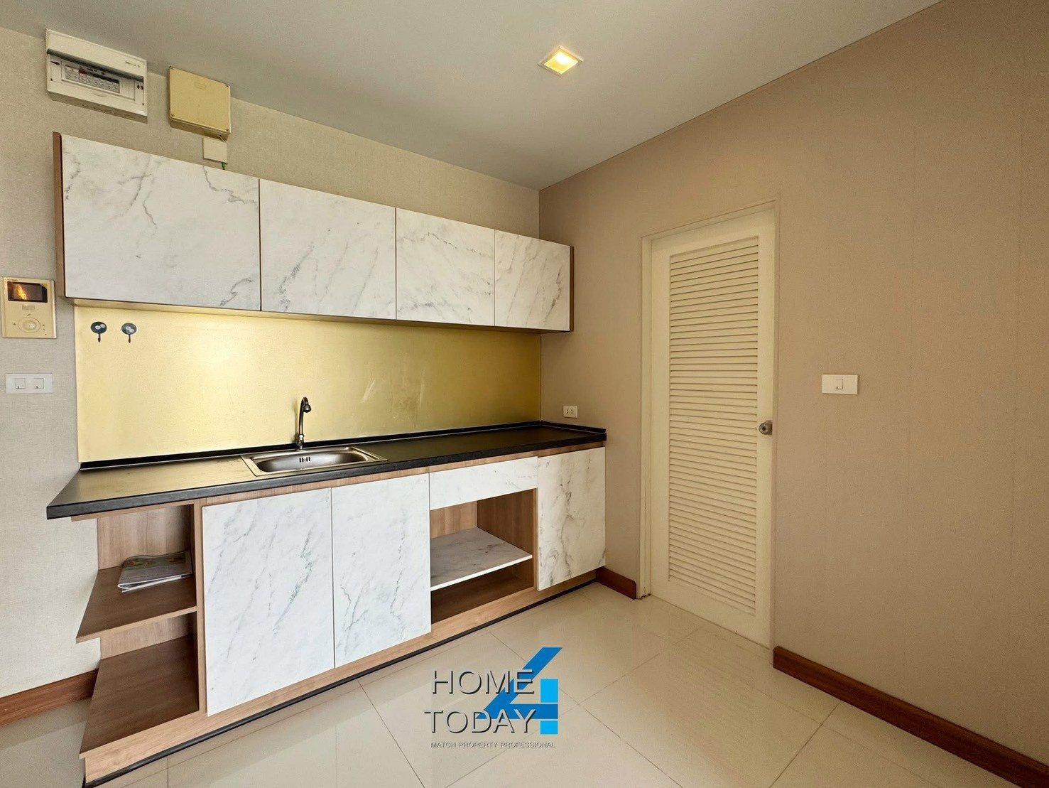 📣 Airlink Residence คอนโดแต่งครบ พร้อมอยู่ | วิวสนามบิน ลาดกระบัง ✈️ 💰 ราคาขายเพียง 1.53 ล้านบาท 🏡 ห้องสวย พร้อมเข้าอยู่ เ – รูปที่ 3