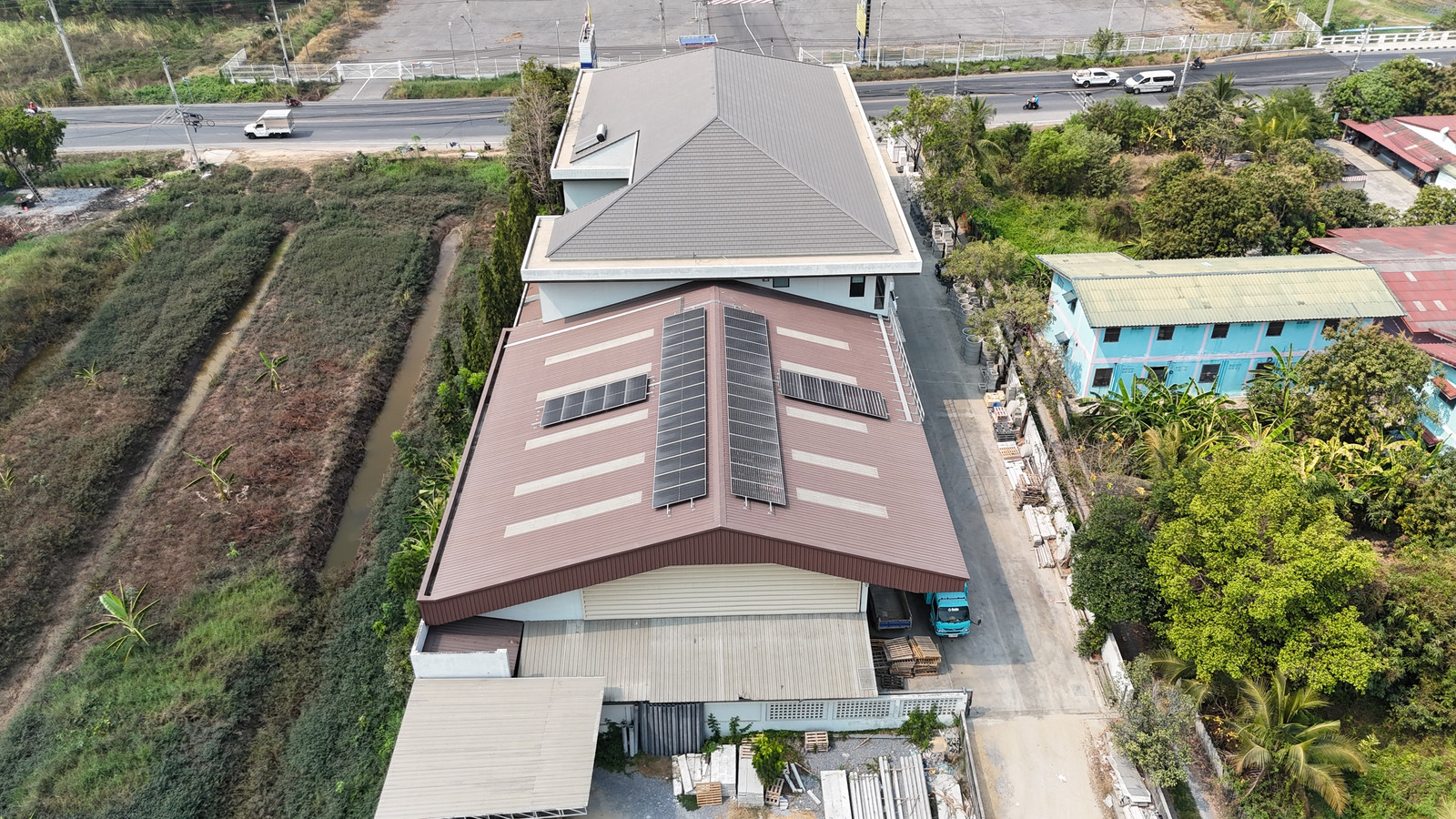 For sale: 2-story building, shop, showroom, sales office, warehouse and residence. With 25.2 kWp solar cells on 2 rai of land, next to Pracha Ruamjai Road, Min Buri, Bangkok. – รูปที่ 4