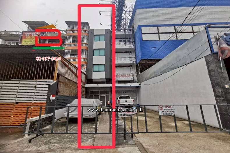 Commercial building, area 27 sq m., next to Rattanathibet Road. Near Owl Market Rattanathibet Road, Bang Kraso Subdistrict, Mueang Nonthaburi District Nonthaburi Province