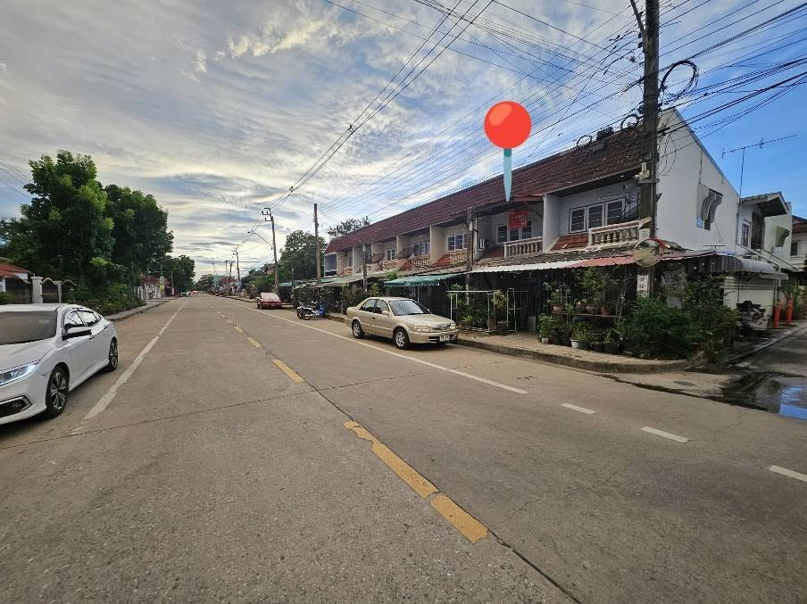 บ้านหลังแรกในงบสบาย ๆ ทำเลดี ติดถนนทวีวัฒนา 25 ใครกำลังมองหาบ้านเพื่ออยู่อาศัย หรือซื้อไว้ลงทุนปล่อยเช่า ต้องไม่พลาดหลังนี้!