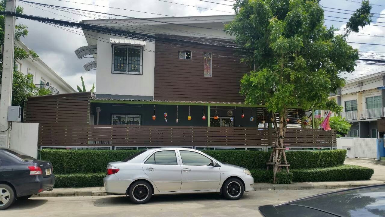 หลังมุม มีพื้นที่ข้าง ทาวน์โฮม 2ชั้น เดอะ คอนเนค 15 อ่อนนุช (The Connect 15 Onnut) 24.9 ตร.ว. ใกล้ APL บ้านทับช้าง – รูปที่ 3