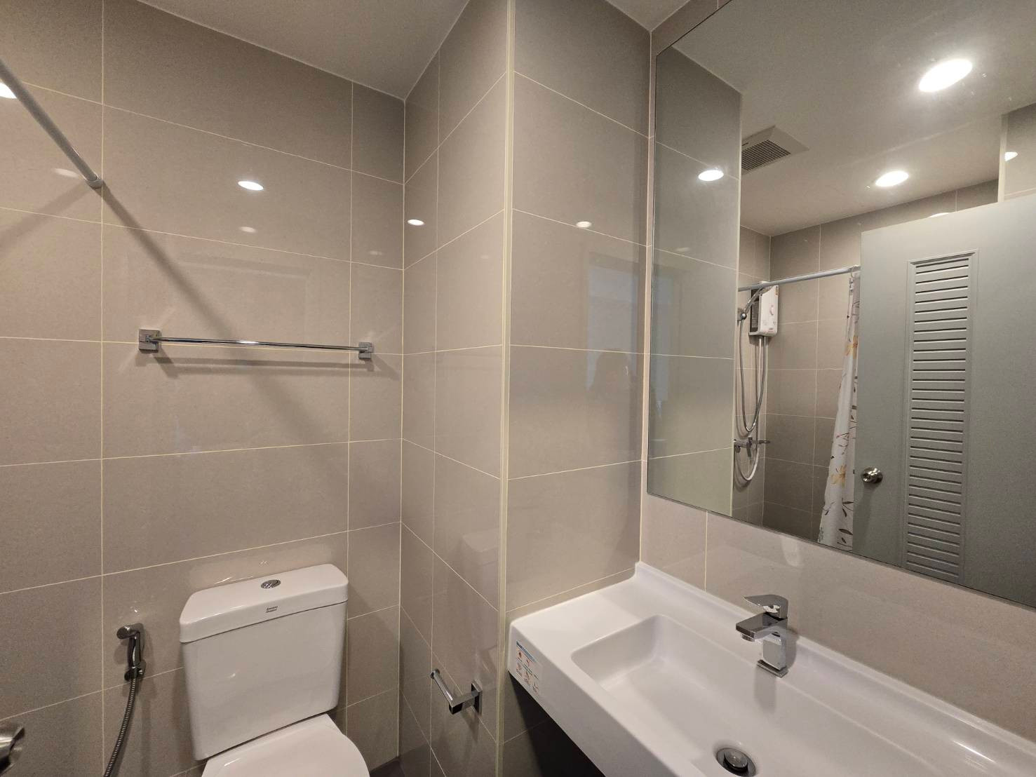 For Rent  A SPACE เมกา แบบ 1 ห้องนอน พร้อมเฟอร์ ราคาพิเศษ – รูปที่ 3