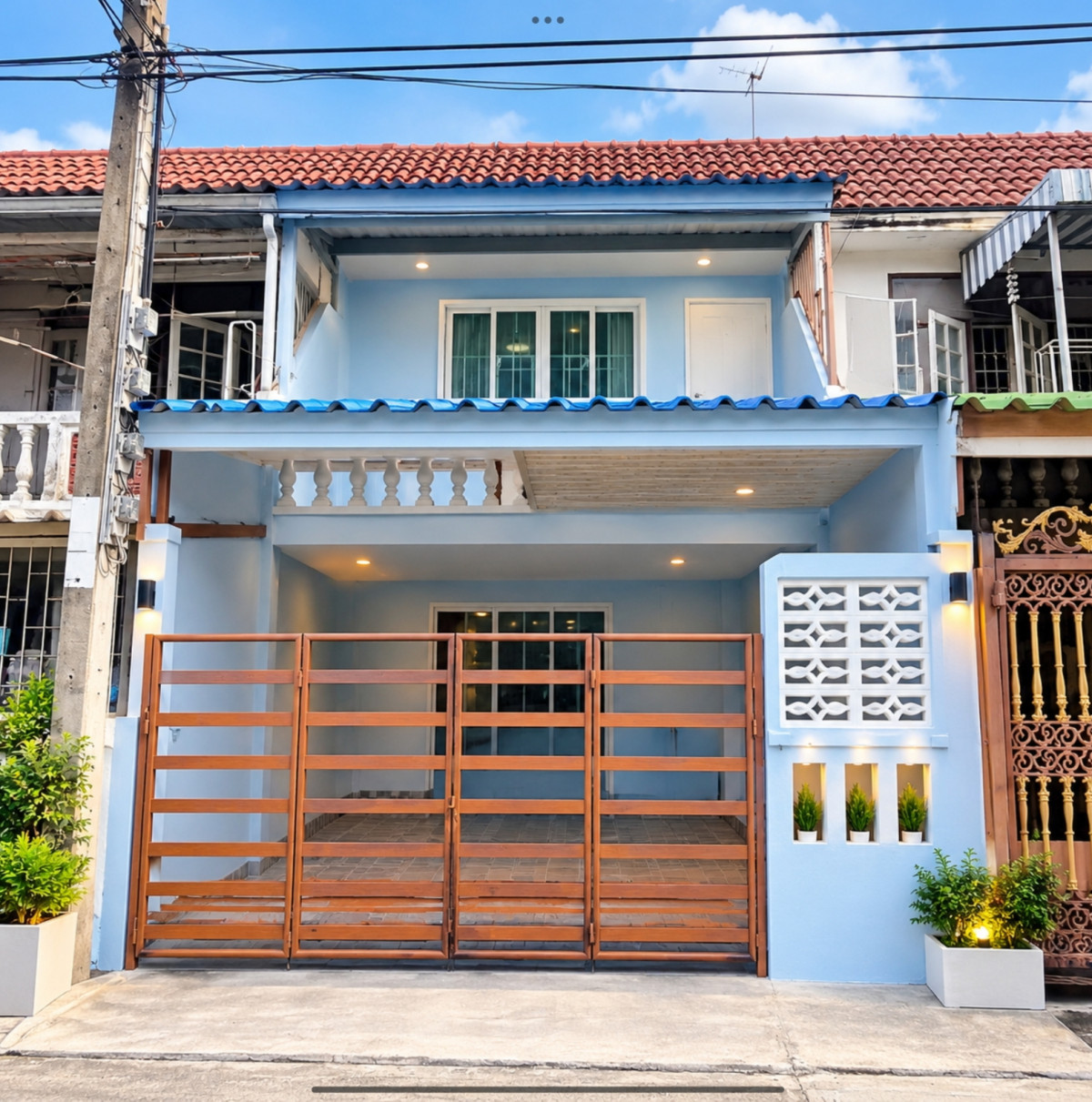 For Sale Townhouse/Townhome , Sosoonnakhon , wide frontage , Bang Khun Thian , Chom Thong , Bangkok , CX-177519 For Sale Townhouse/Townhome , Sosoonnakhon , wide frontage , Bang Khun Thian , Chom Thong , Bangkok , CX-177519