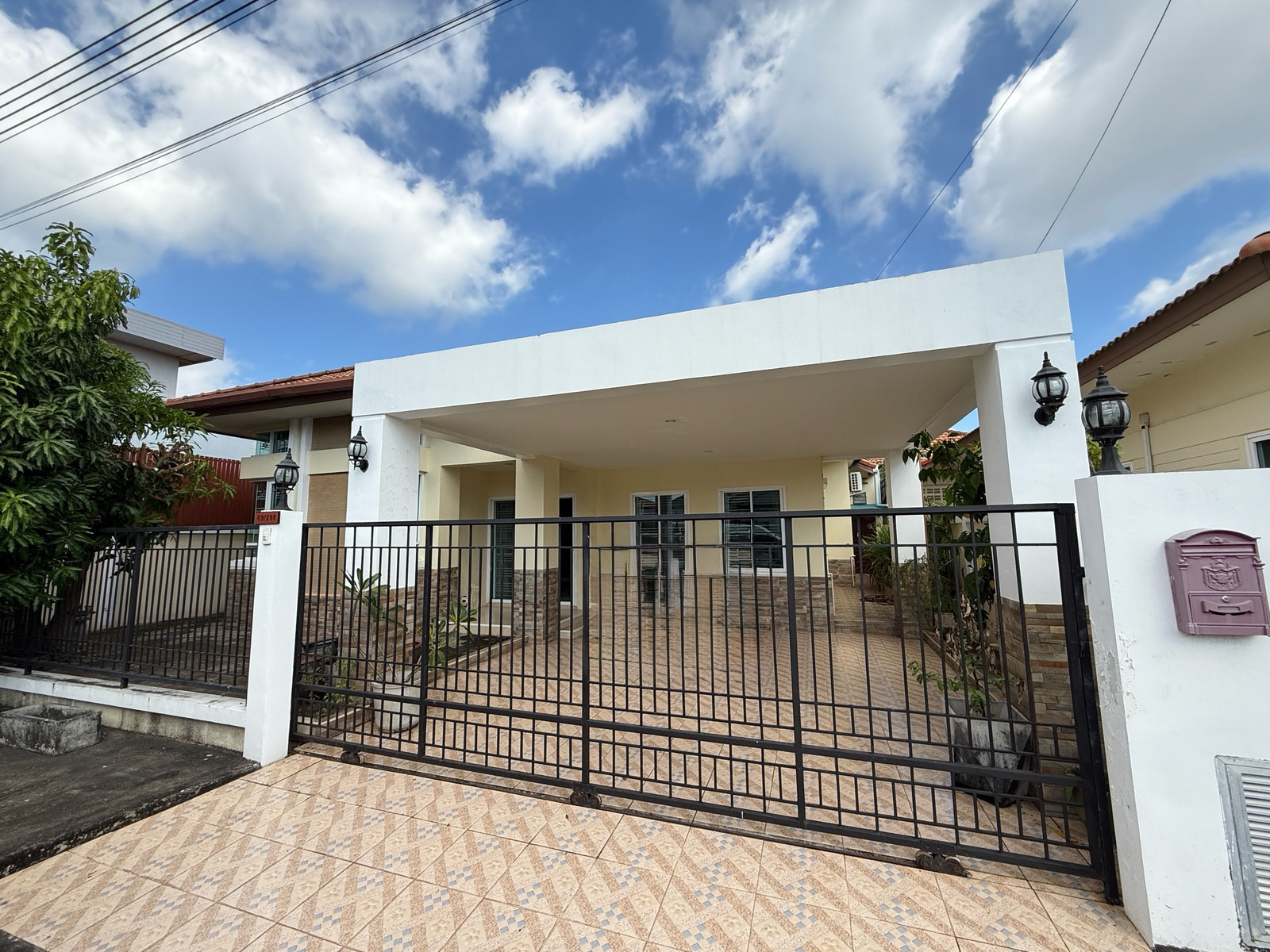 Announcement of house for rent Ready to move in