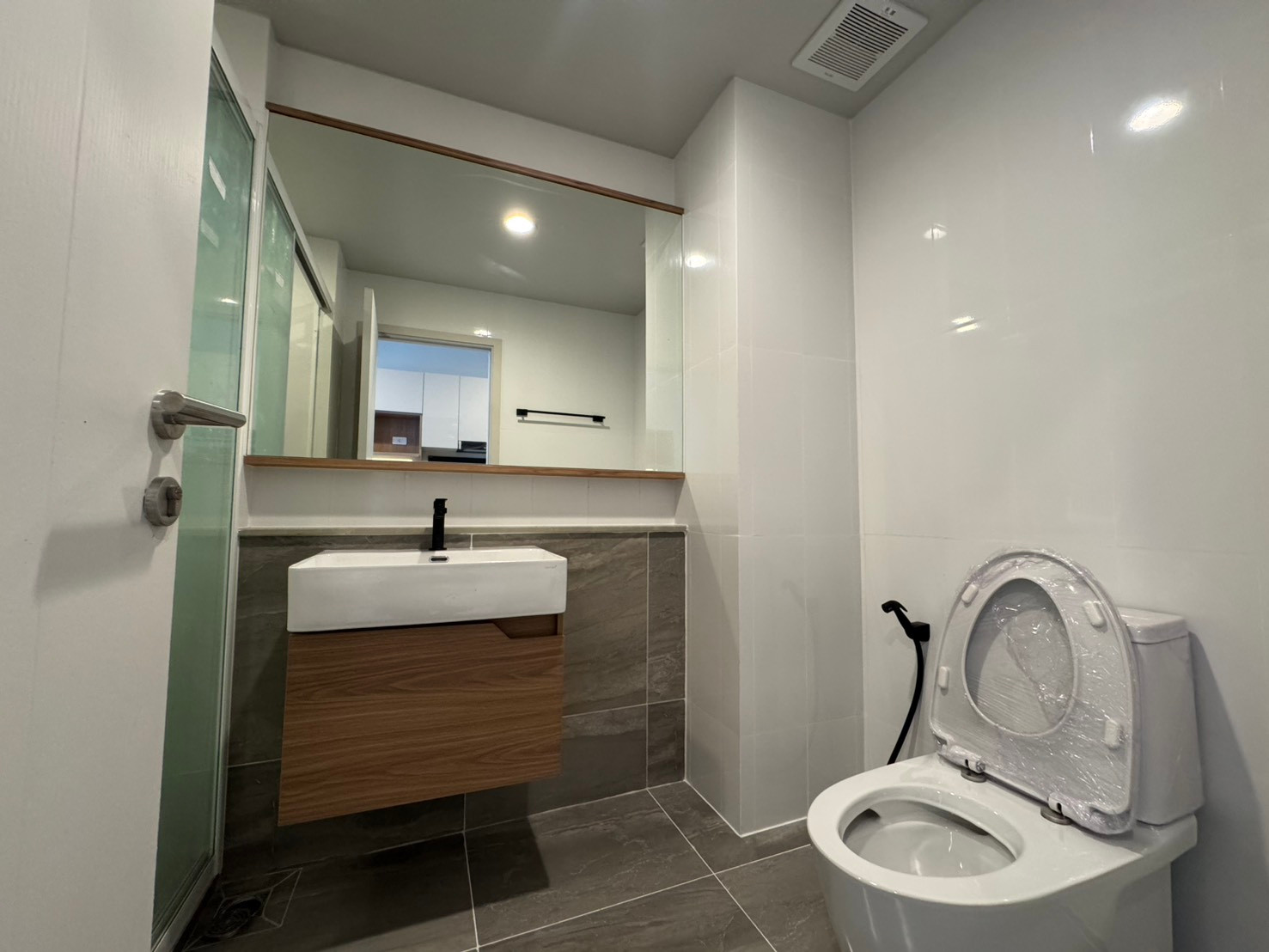 ด่วน 3.91 MB Culture Thonglor 1bed 27sqm วิวไม่บล้อก ฟรีทุกค่าใช้จ่าย สนใจติดต่อ 088-2389494 ฝ่ายขาย พิม – รูปที่ 4