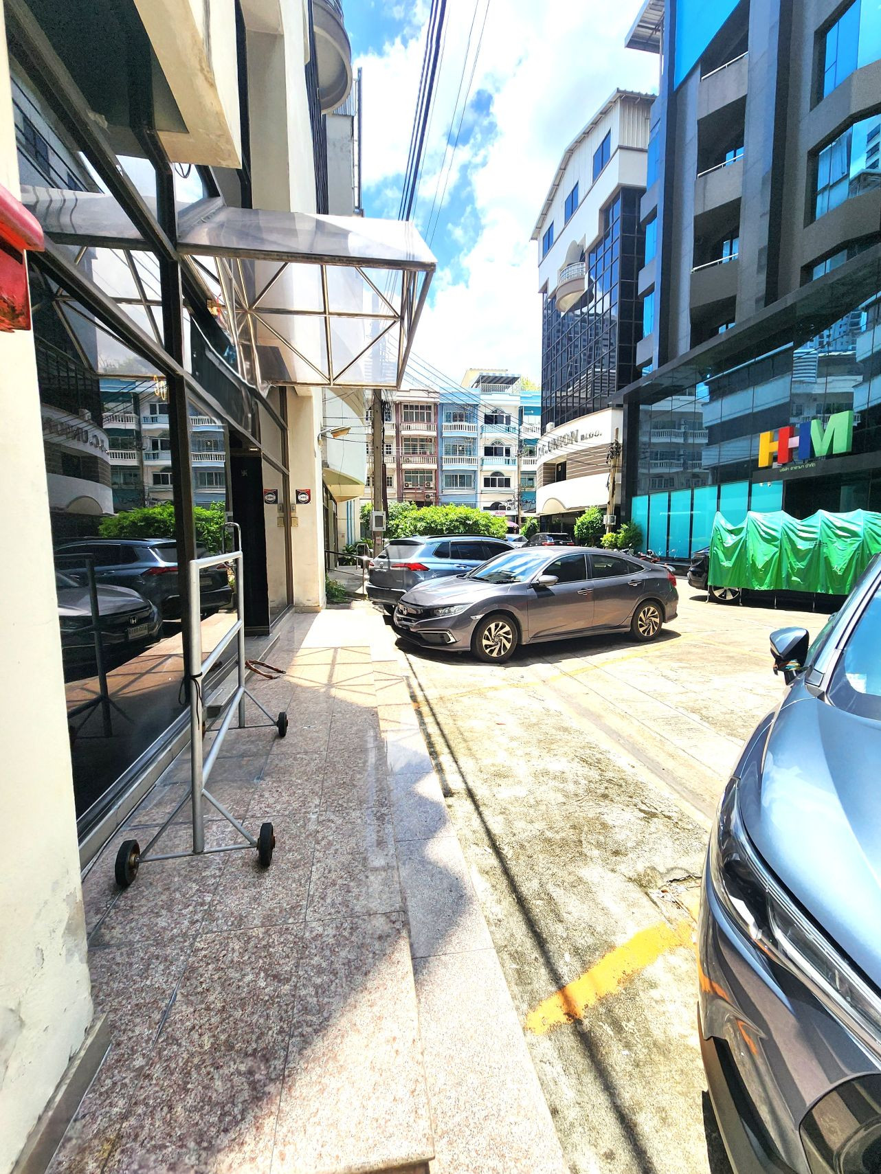 6-story office for sale, usable area 825 sq m., land size 57.40 sq m., Ratchadaphisek Road, Tha Phra, property location is near The Mall Tha Phra. And close to BTS Talat Phlu, BTS Lak Song, convenient travel. – รูปที่ 4