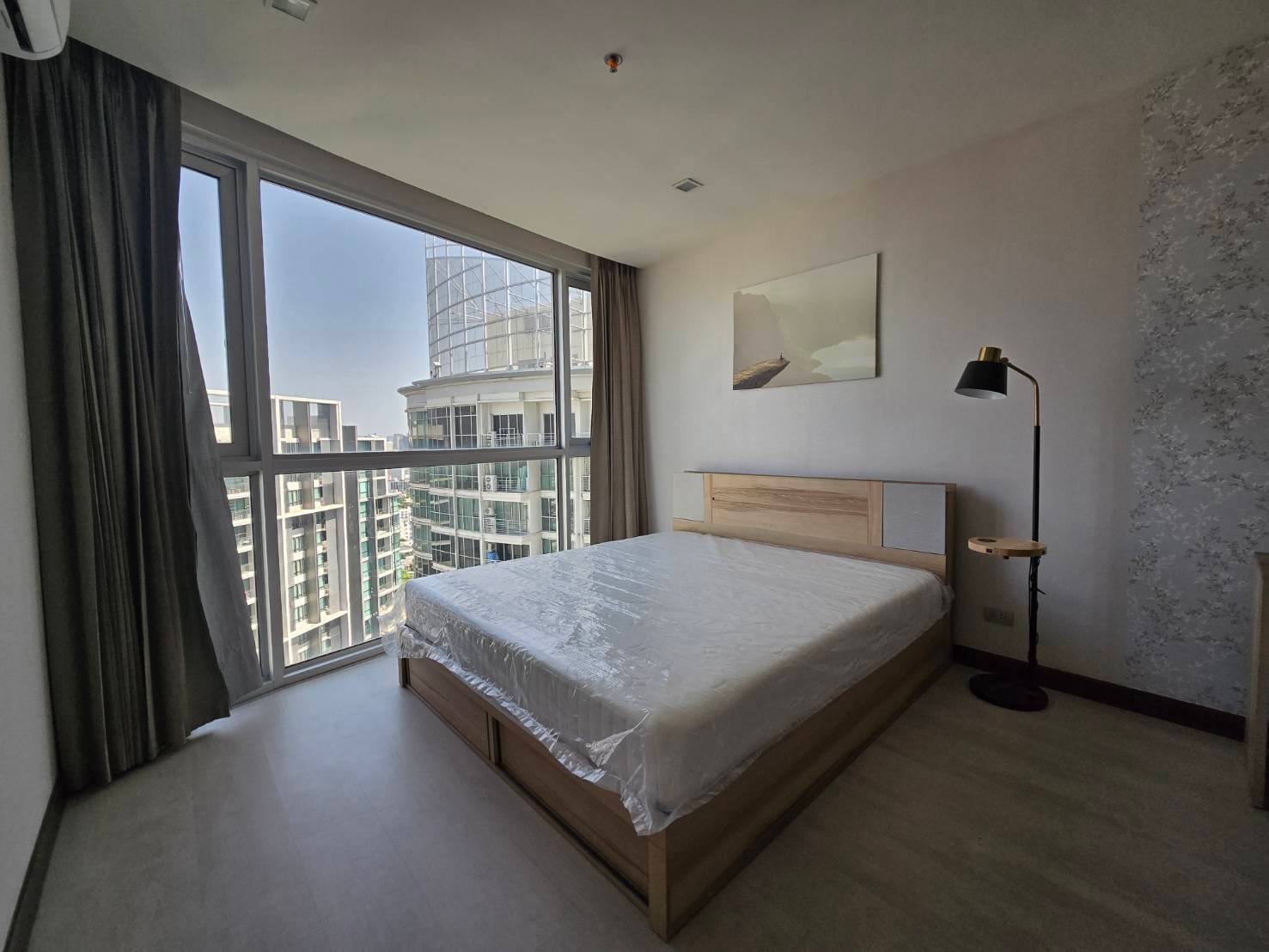 For Rent Le Luk Condo 1Bed ชั้นสูงพร้อมเฟอร์อย่างดี ราคาพิเศษ