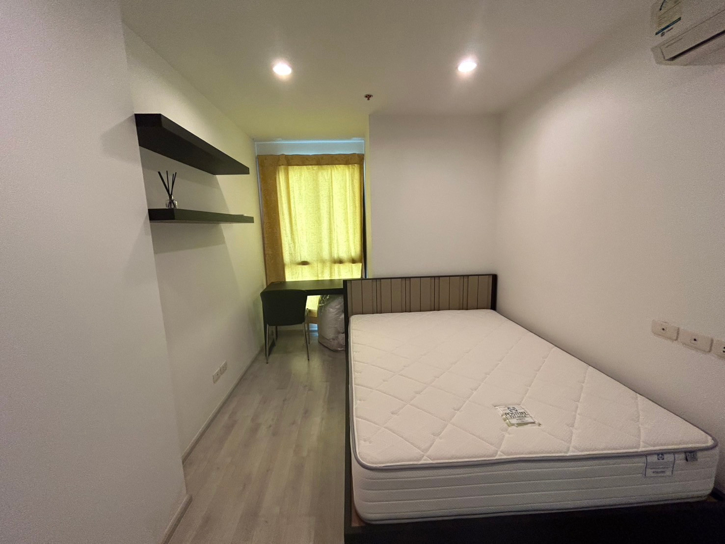 *** (Project Agent) Condo for Sale: Ideo Mobi Charan-Interchange *** *** (Project Agent) Condo for Sale: Ideo Mobi Charan-Interchange ***