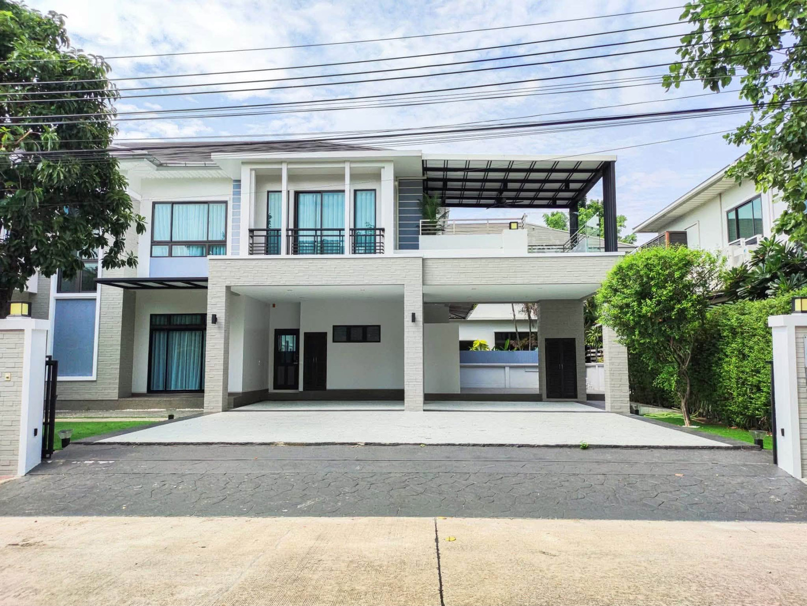 ให้เช่า / ขาย บ้านเดี่ยว 5 ห้องนอน ลักชัวรี พร้อมเข้าอยู่ โครงการ Perfect Masterpiece Sukhumvit 77 Fully Furnished ให้เช่า / ขาย บ้านเดี่ยว 5 ห้องนอน ลักชัวรี พร้อมเข้าอยู่ โครงการ Perfect Masterpiece Sukhumvit 77 Fully Furnished