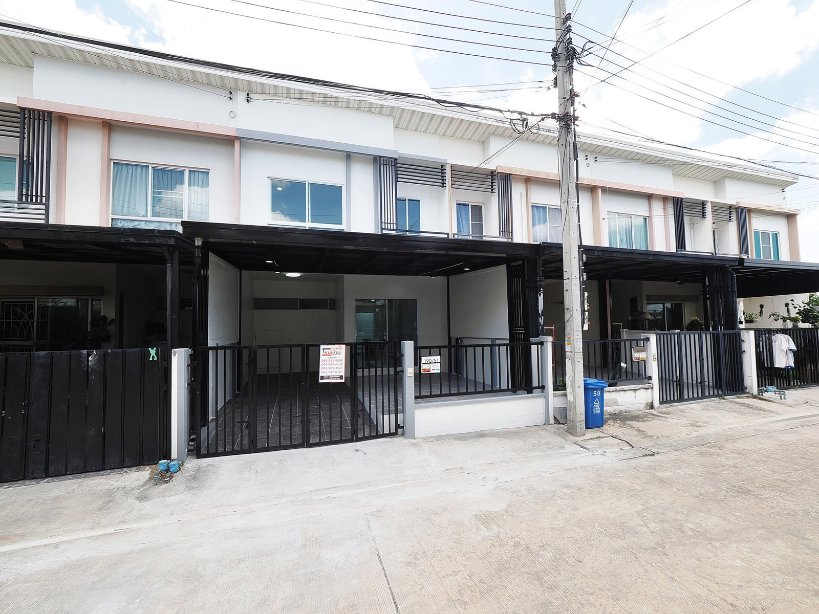 ขายราคาพิเศษ ทาวน์เฮ้าส์ 2 ชั้น ม.พลีโน่ 20.4 ตร.ว. 3 ห้องนอน 2 ห้องน้ำ ทำเลต้นโครงการ บ้านหน้ากว้าง ฟังชั่นบ้านดีเยี่ยม พร้อมเฟอร์ รีโนเวทใหม่ทั้งหลัง พรีเมี่ยม เข้าอยู่ได้ทันที [รัตนาธิเบศร์-ชัยพฤกษ์] – รูปที่ 3