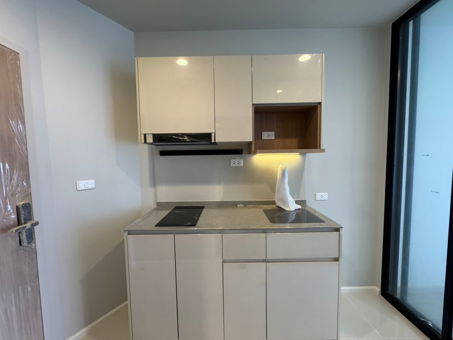 Urgent 3.91 MB Culture Thonglor 1bed 31sqm, unblocked view, free at all costs. If interested, contact 088-2389494 Sales Department Pim. Urgent 3.91 MB Culture Thonglor 1bed 31sqm, unblocked view, free at all costs. If interested, contact 088-2389494 Sales Department Pim.