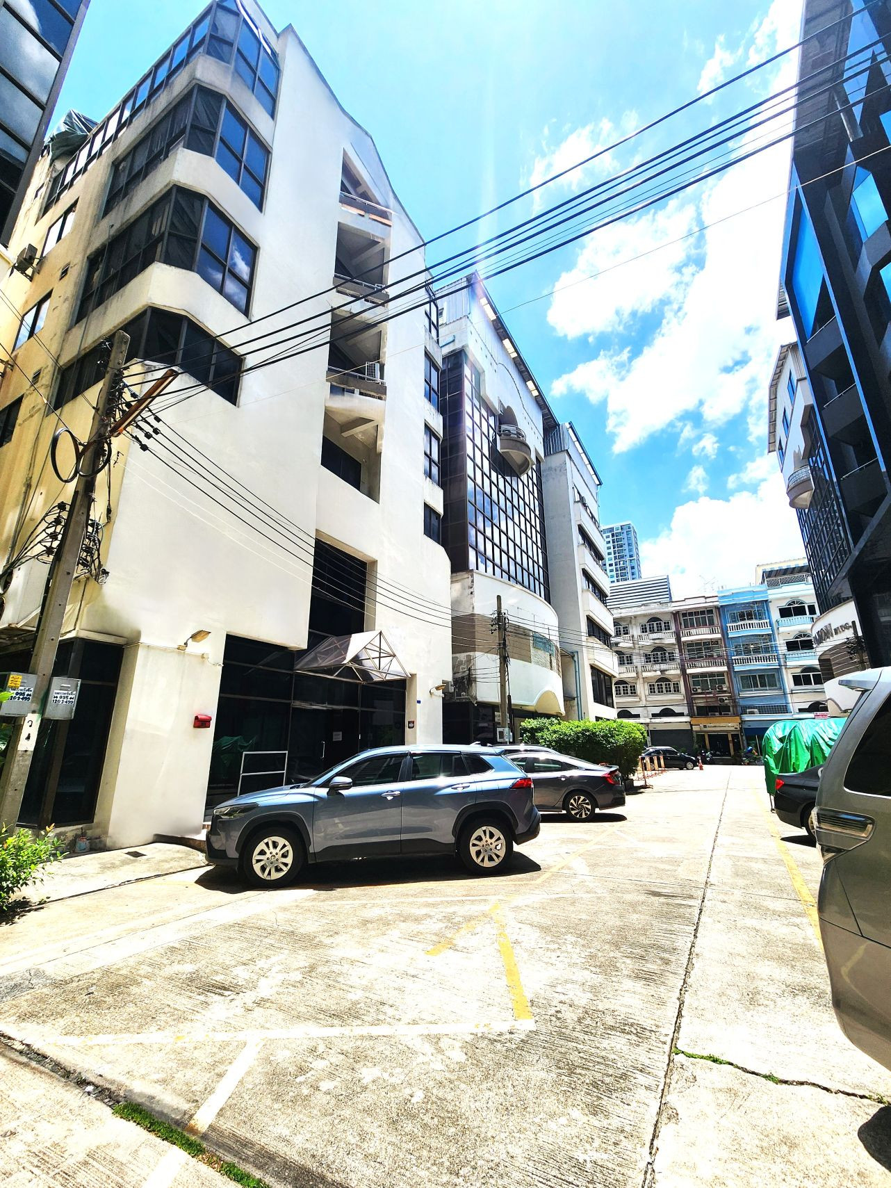6-story office for sale, usable area 825 sq m., land size 57.40 sq m., Ratchadaphisek Road, Tha Phra, property location is near The Mall Tha Phra. And close to BTS Talat Phlu, BTS Lak Song, convenient travel. – รูปที่ 3