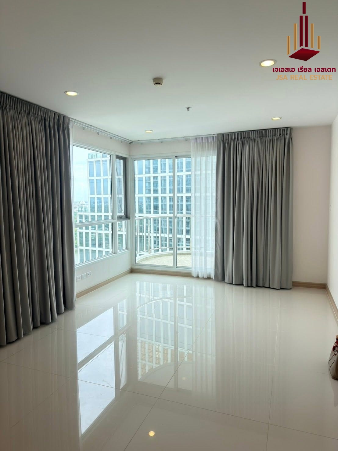 ✨ For Sale: Supalai Riva Grande Condo ✨💰 Only 10,800,000 THB ✨ For Sale: Supalai Riva Grande Condo ✨💰 Only 10,800,000 THB