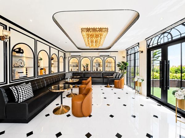 💸 Stop paying rent for free! Moved to own a condo ready to move in. Sea view in the heart of Sriracha. Reserve 0 baht and get free installments up to 15 months** The Strand Indeed starts at 1.29 million baht* Contact Line: @whitesand