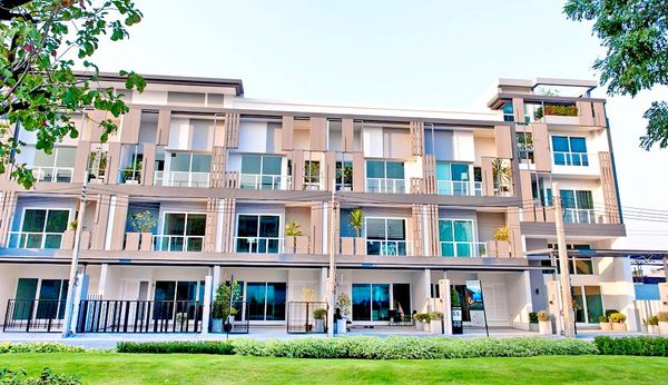 HK0671♚Home office for sale 3 bedrooms⚝Ratchada-Lat Phrao♜MRT Lat Phrao 71∞099-5919653,065-9423251▚Line@sureresidence