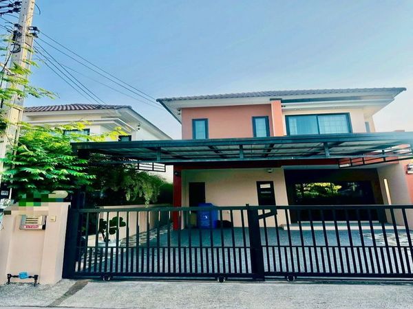 ขายบ้านเดี่ยวศรีราชา ซอยวังหิน ใกล้เซ็นทรัล บ้านพร้อมอยู่ 3 ห้องนอน