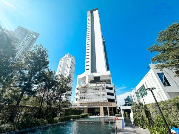 Hot Sale! Luxury Ocean View Condo at Veranda Residence Pattaya