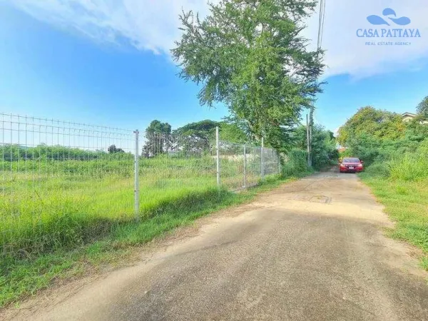 ขายที่ดินทำเลทองใกล้ทะเลบางเสร่ ถมแล้ว น้ำไฟพร้อม สร้างบ้านได้เลย