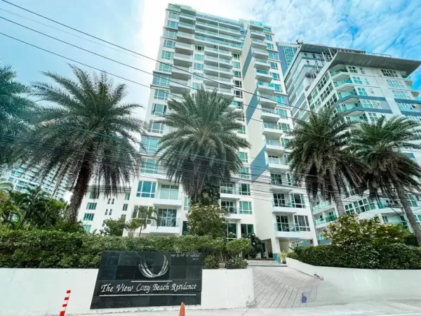 Condo for Sale at The View Cozy Beach