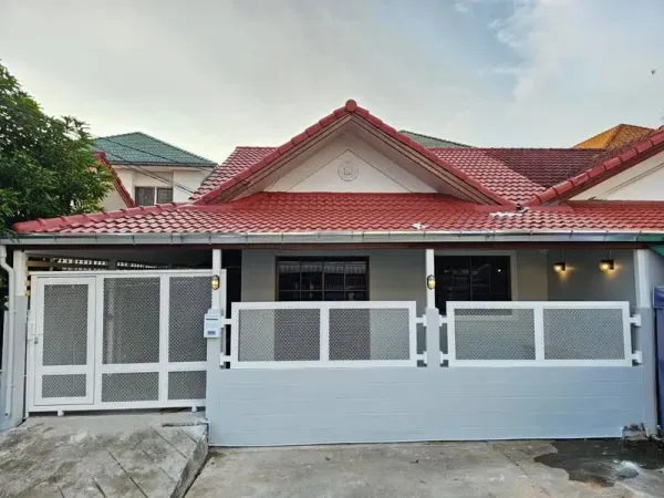ขายบ้านแฝด โครงการโชคชัยวิลเลจ 2 ซอยเขาน้อย พัทยา