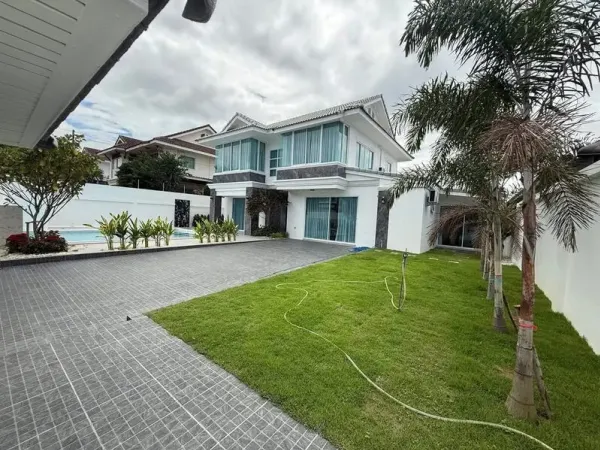 House for Sale with Tenant – Chaiyaphruek 2/7