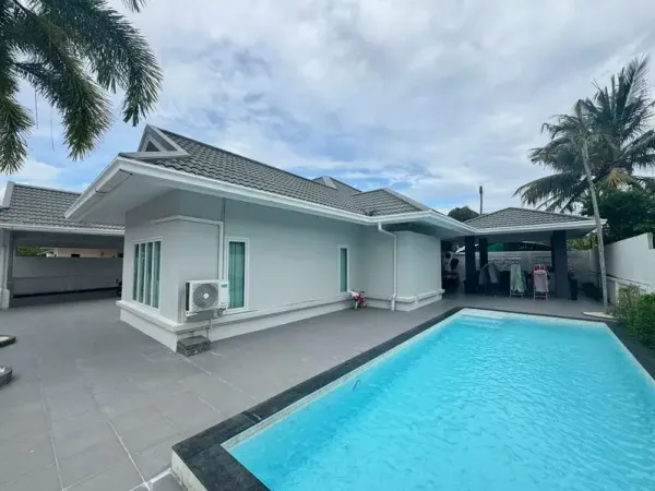 House for Sale at European Thai House Village - Thung Klom Tan Man