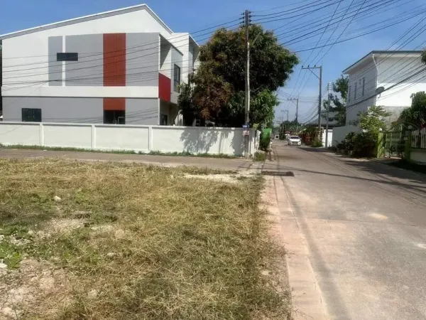 ขายที่ดินเปล่า – ไม่มีสิ่งปลูกสร้าง ถนนสยามคันทรีคลับ พัทยา