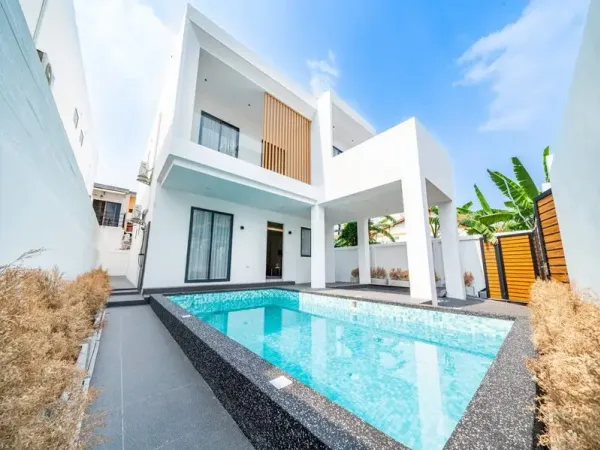 Private House For Sale in South Pattaya