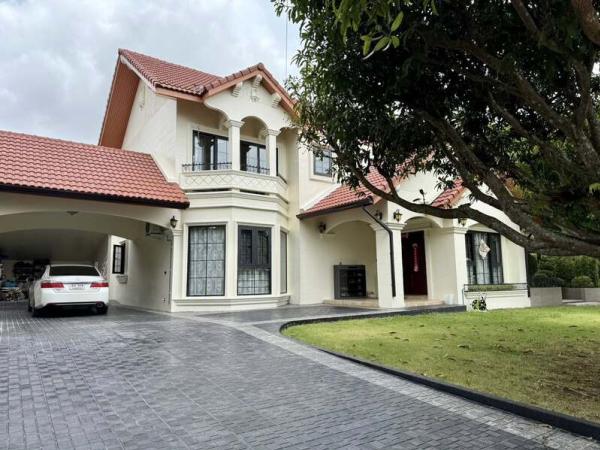 Luxury 2-Storey Detached House in the Siam Country Club Area