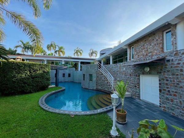 Luxury Pool Villa for Sale – Map Phrachan