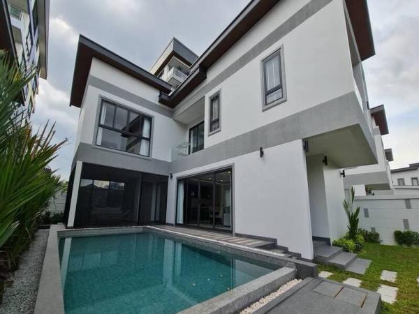 Exclusive Jomtien Pool Villa – Prime Location Private Pool