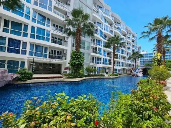 Grand Avenue Central Pattaya – 3-Bedroom Luxury Condo