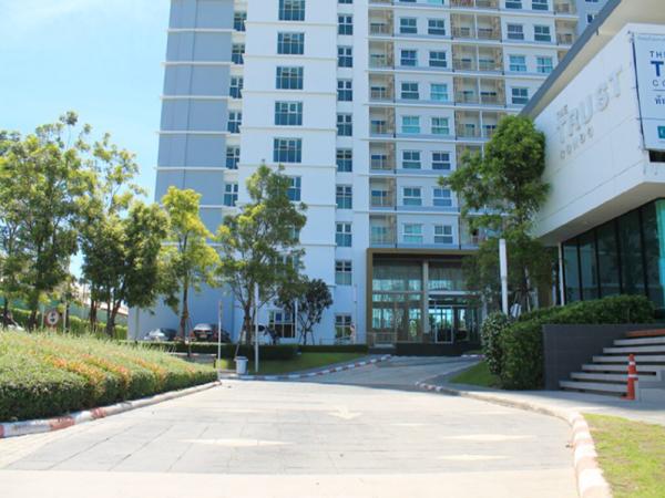 Smart Investment! Condo at Trust Residence