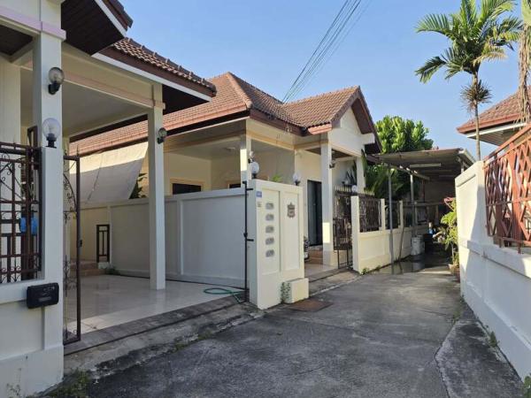หมู่บ้านนักภักดีเกสต์เฮาส์ – ที่ดินพร้อมบ้านและกิจการร้านซักรีดขนาดเล็ก