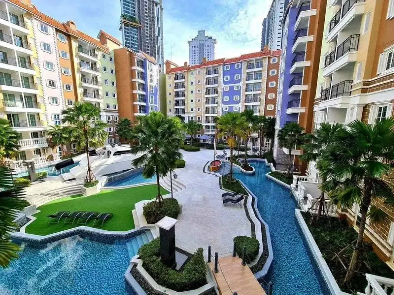 Condo for Sale at Seven Seas Côte d\'Azur Pattaya
