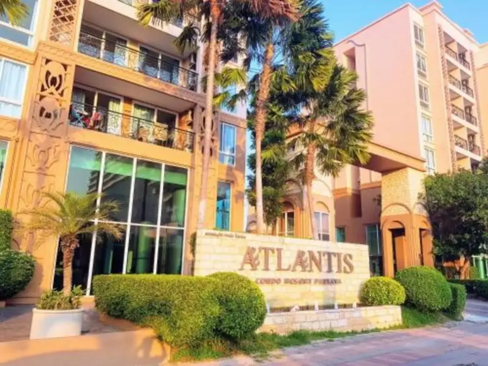 Condo For Sale at Atlantis Condo Resort Jomtien