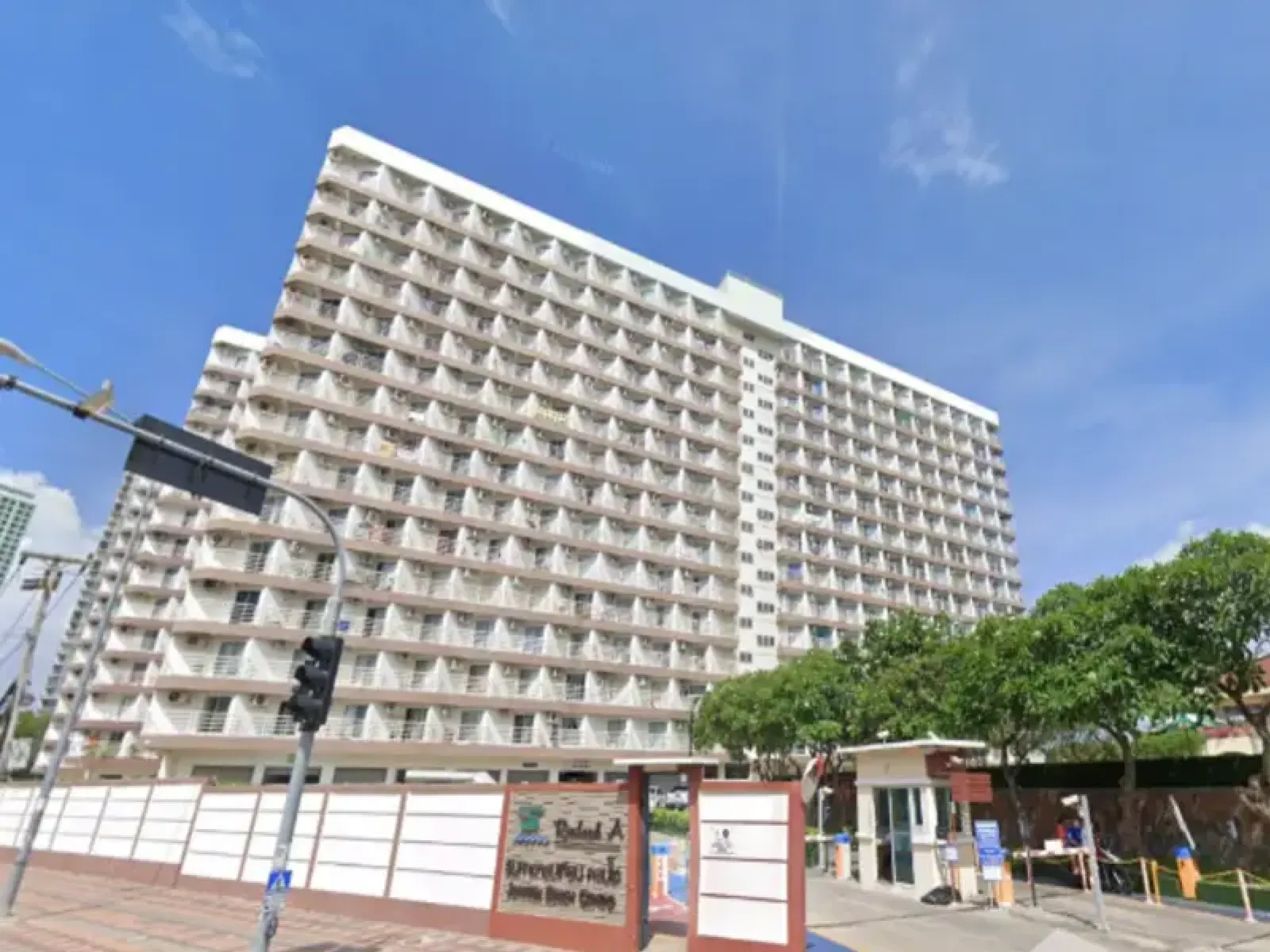 Condo for Sale at Rimhad Jomtien